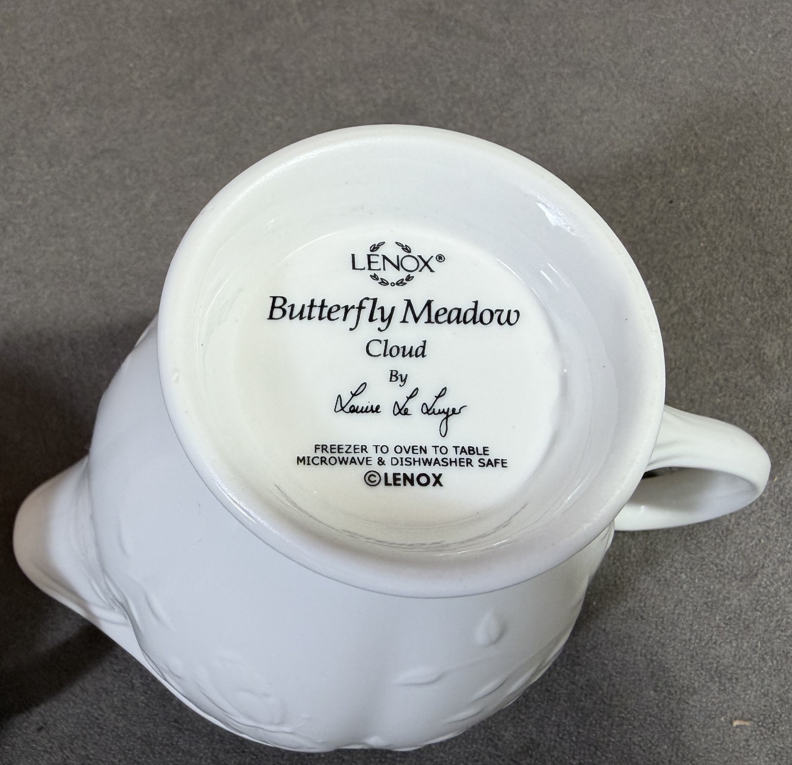 LENOX BUTTERFLY MEADOW CLOUD CREAMER AND SUGAR BOWL WITH LID