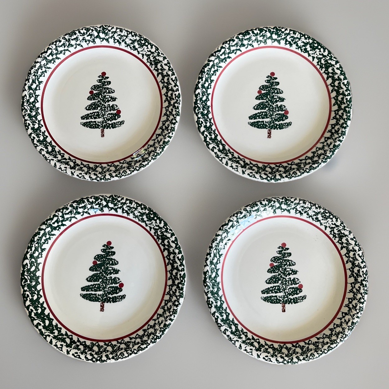 VTG Set/4 Furio Italian Stoneware Christmas Tree Dinner Plates 10.25” EUC