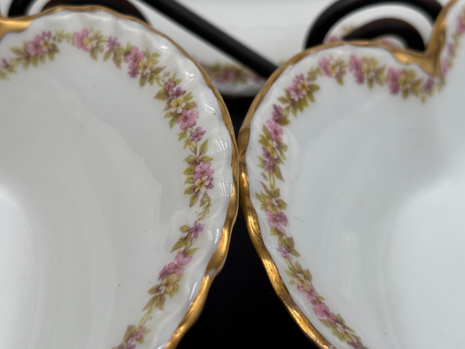 Haviland “SCHLEIGER 524” Germany ~ 3 Piece Serving Set: (2) Bowls (1) Platter