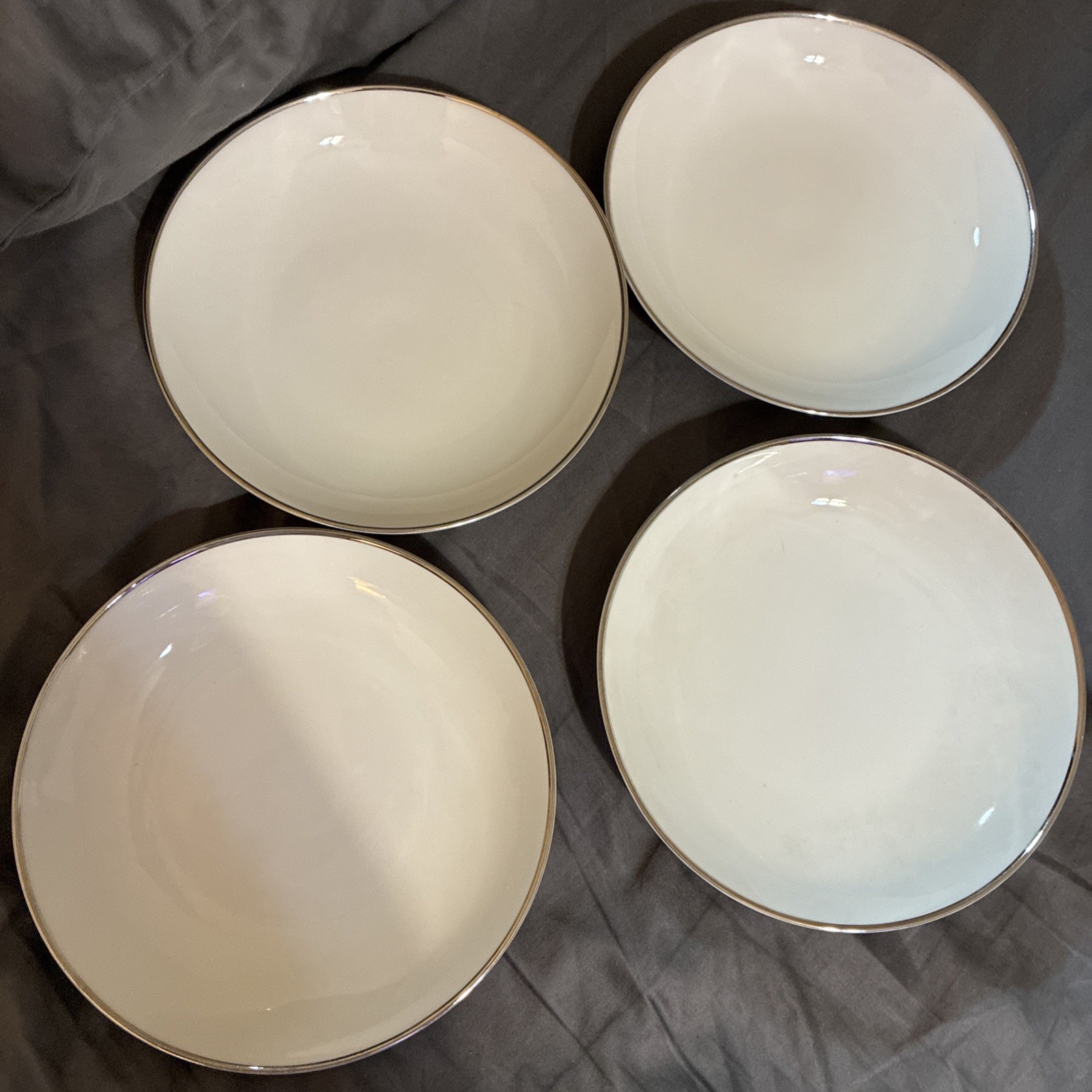 Set of 4 Harmony House Moderne White Fine China w Silver Rim Soup Bowl 7.75 In.