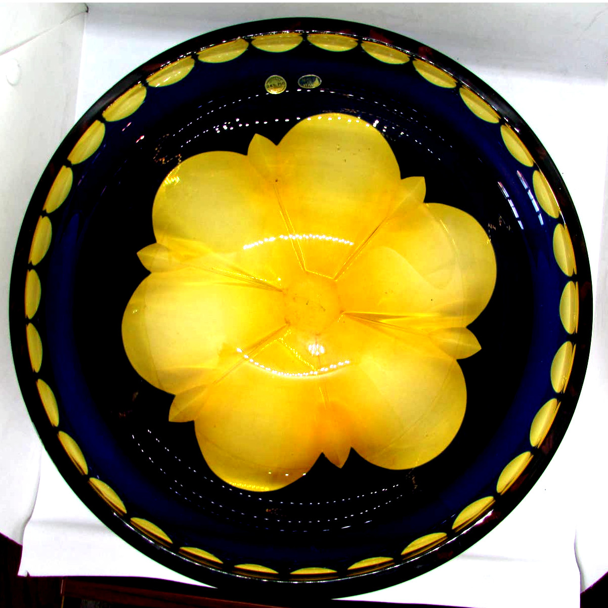 Cristallo Al Piombo 24% pbo Large Art Glass Bowl Italy Cobalt Blue Yellow Flower