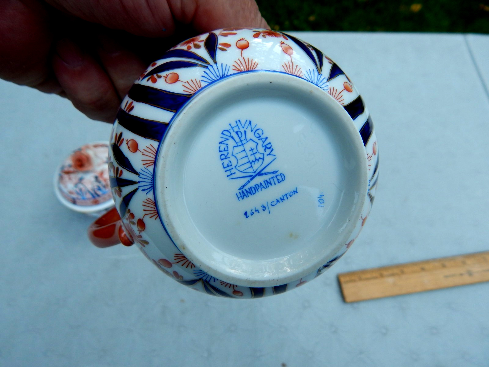 HEREND HUNGARY CANTON PATTERN CREAMER (# 2643) AND LIDDED SUGAR BOWL (# 2663)