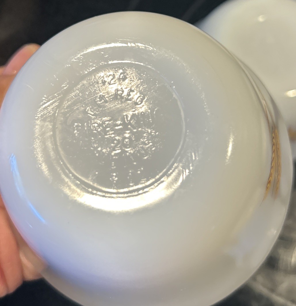 VTG Custard Cups Ramekins Anchor Hocking Fire King wheat Milk glass (6)