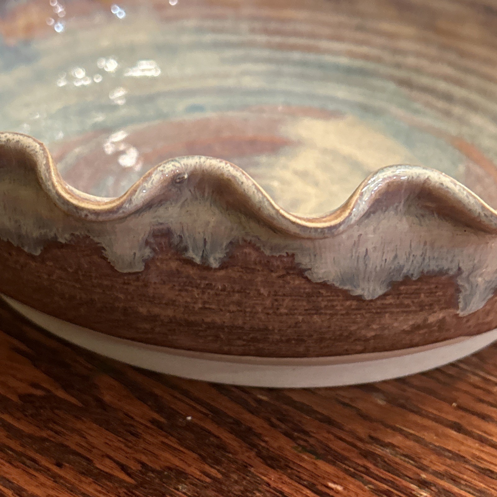 Studio Art Pottery Bowl 9.5″ Artist Signed “Hunt 5/88” Handcrafted Ruffle Edge