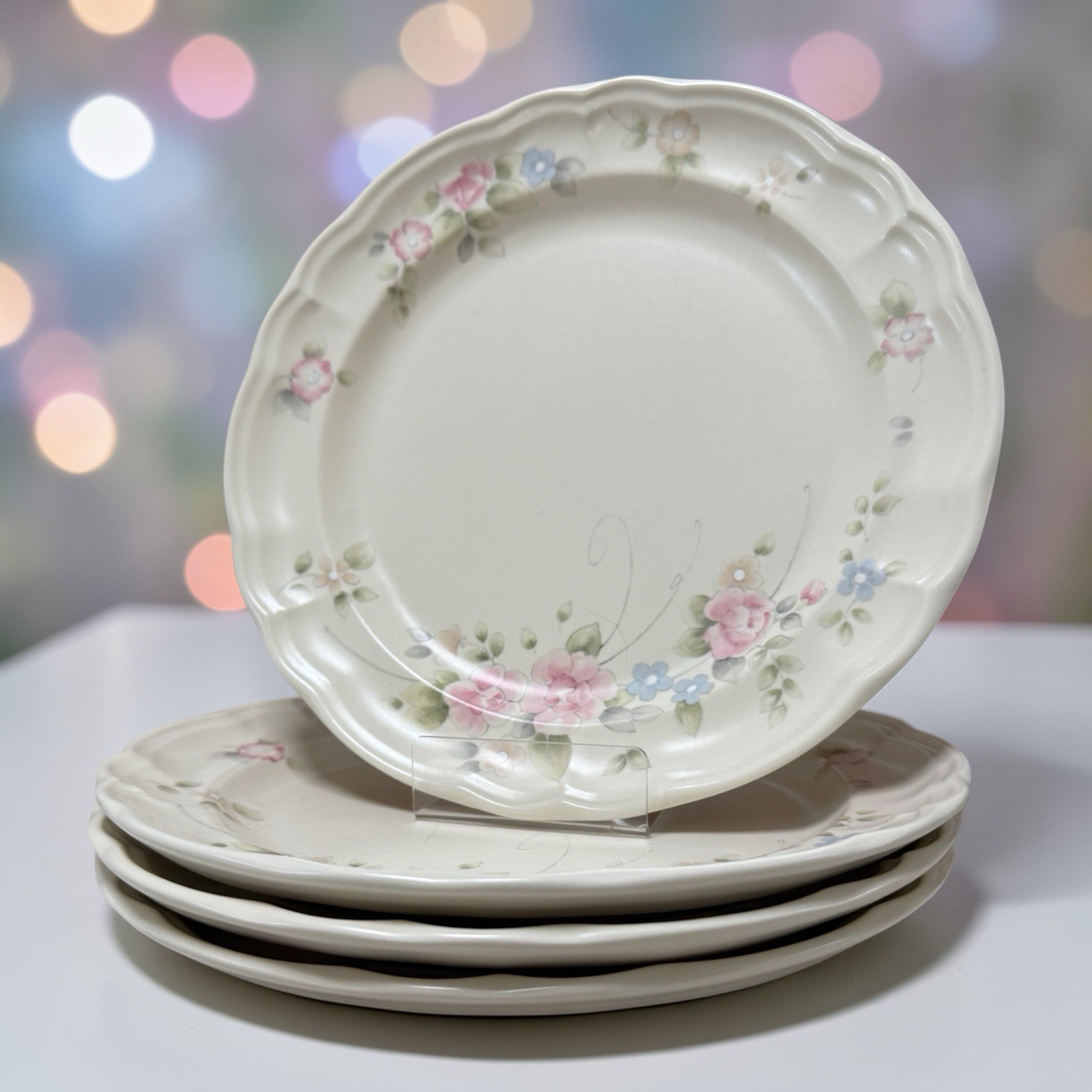 4 Pfaltzgraff tea Rose • 10 3/8″ Scalloped Dinner Plates EUC
