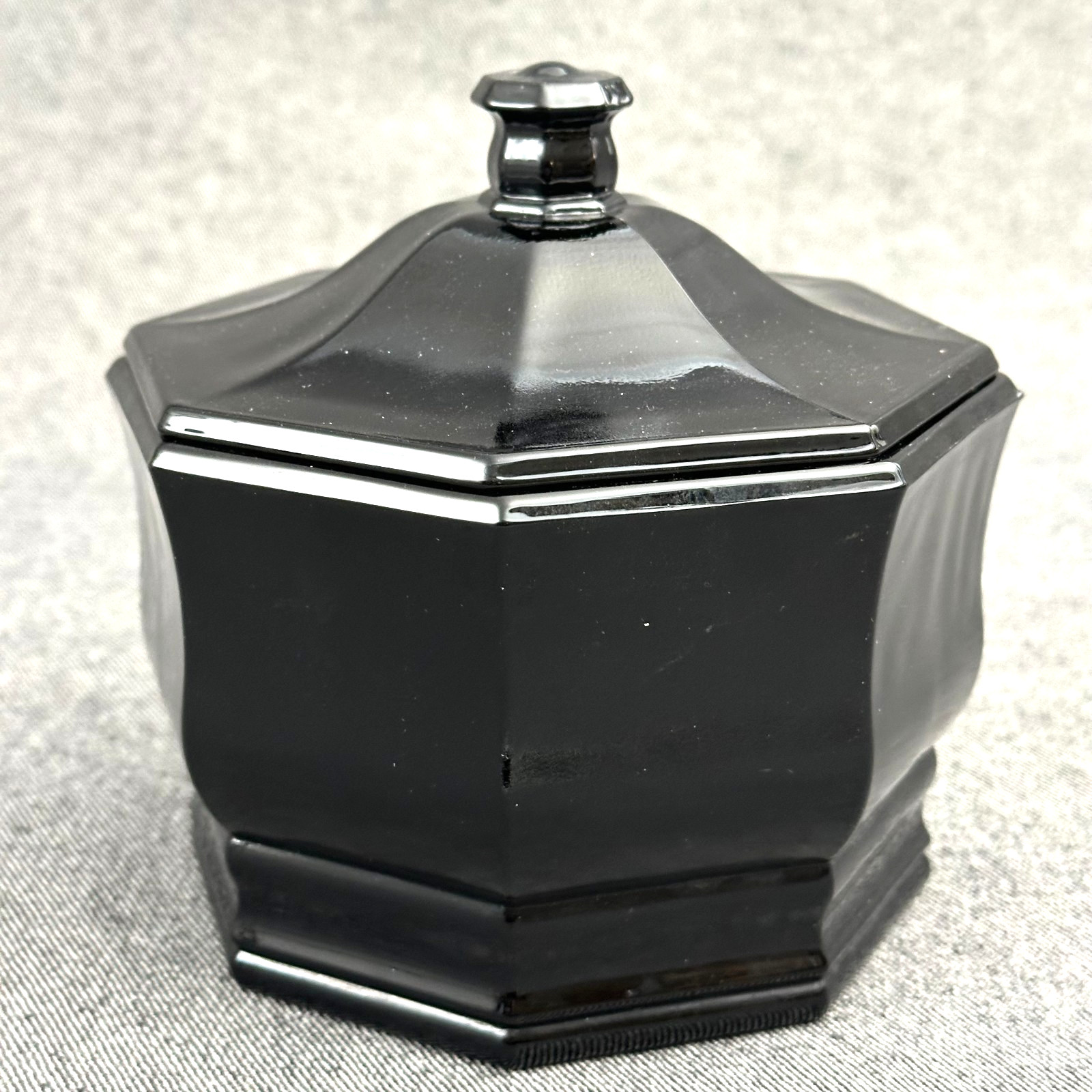 LE Smith Black Amethyst Octagonal Candy Dish w Lid Vintage
