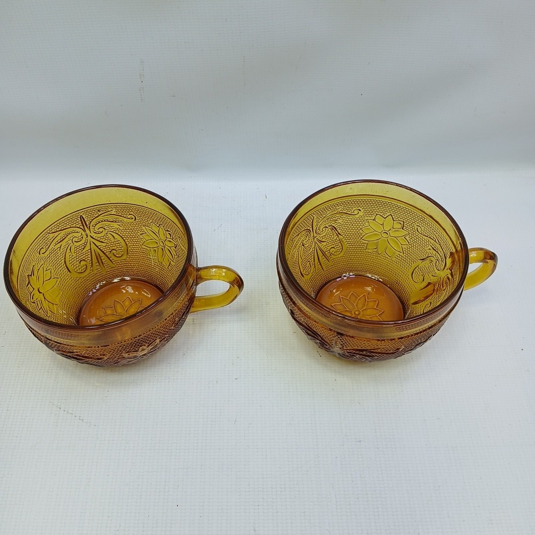 Vintage Indiana Glass AMBER Tiara Sandwich Pattern Lot Of 2 Cups