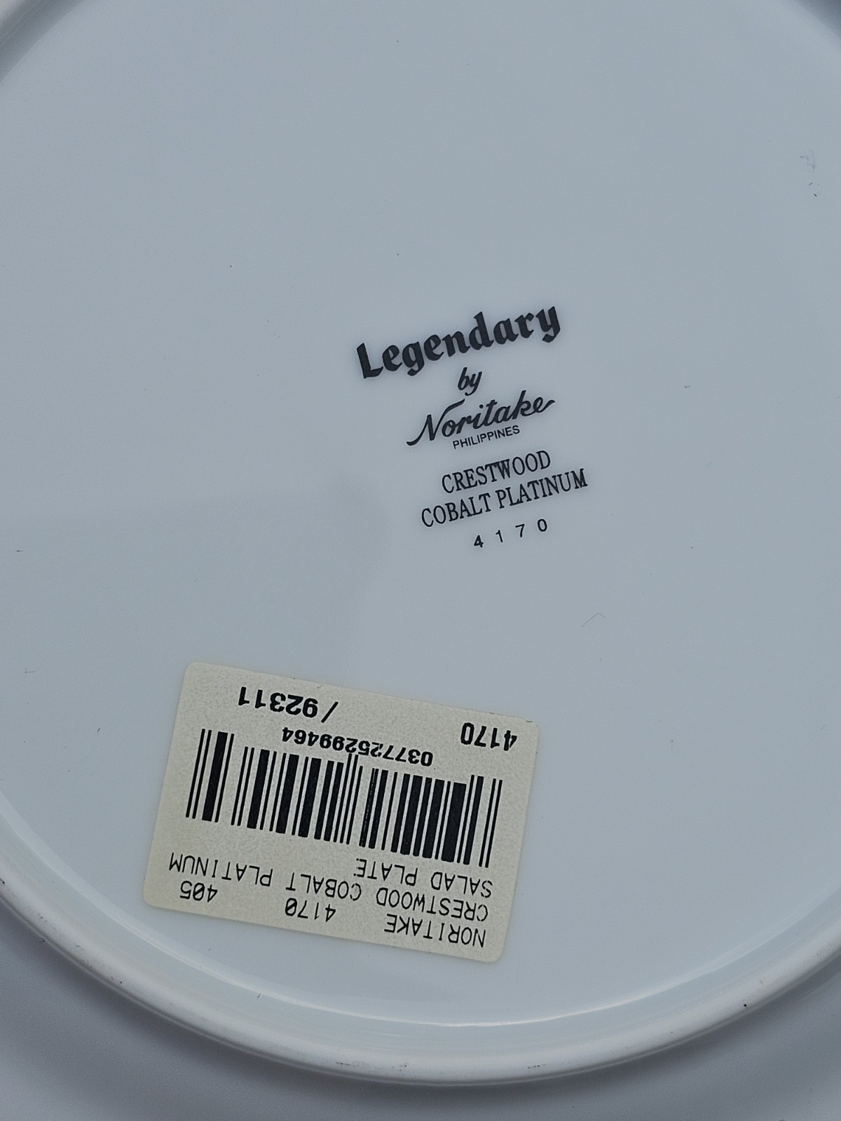 Noritake Legendary 16 Piece 4 Cups 12 Saucer Crestwood Cobalt Platinum No Box