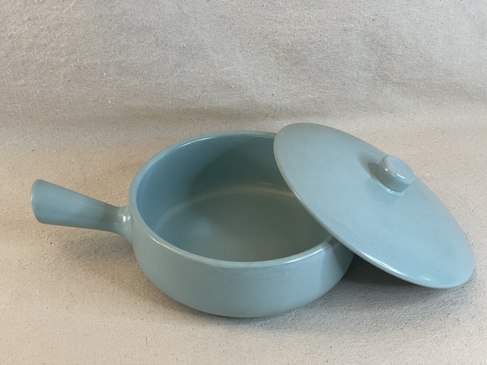 Vintage La Solana Solanaware Pottery Handled Bean Bowl Lid Blue Casserole Pot