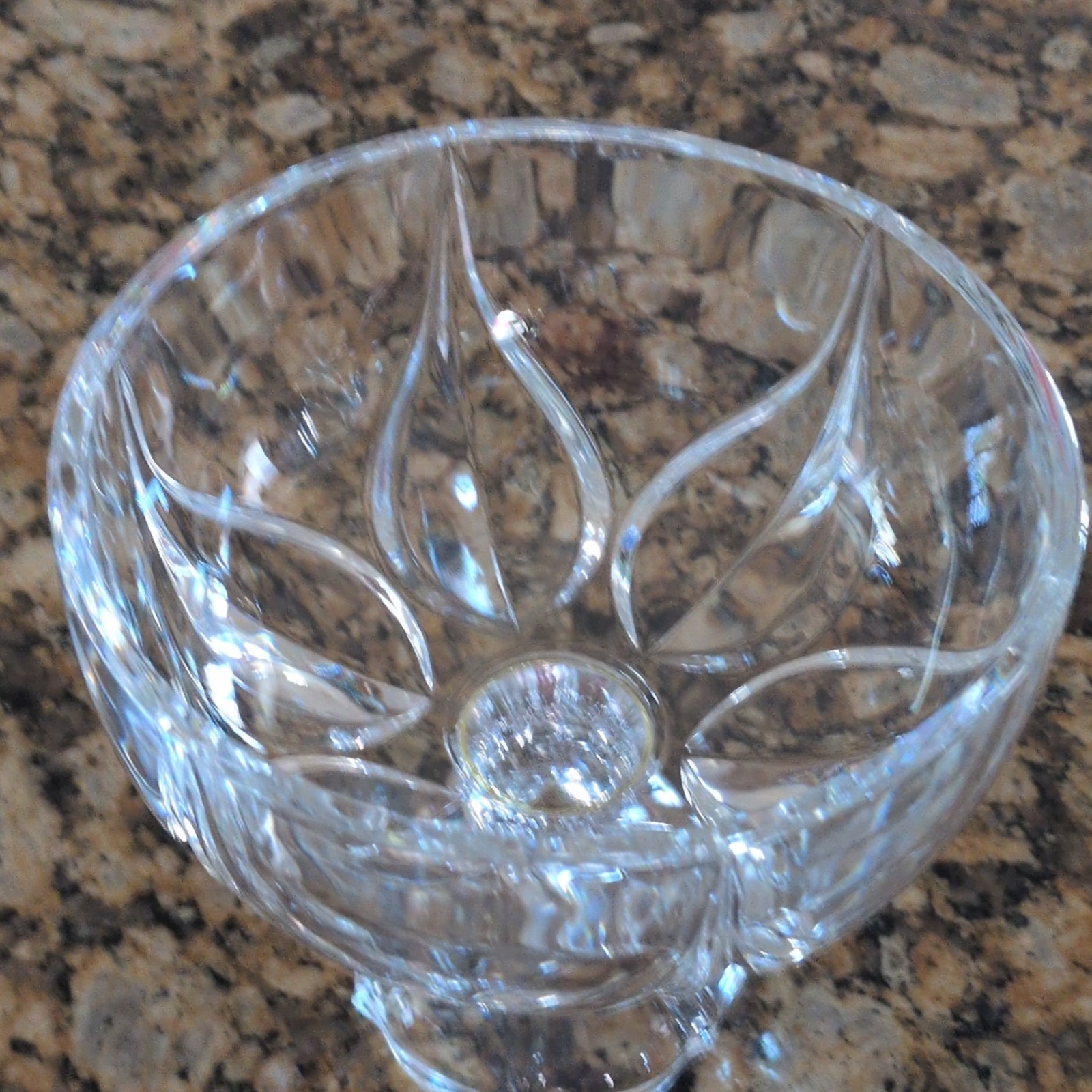 Clear Crystal Pedestal Compote Bowl Round 7 in Wide x 5 in Tall