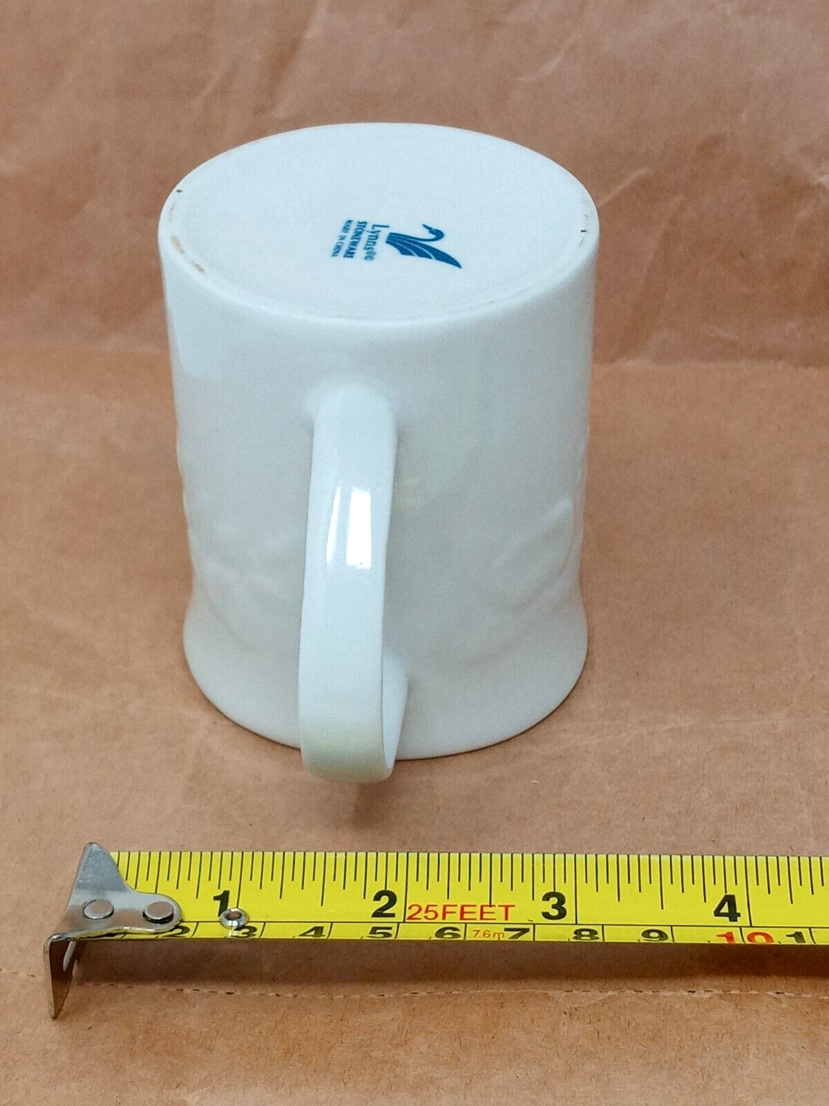 Lynn’s Stoneware Creamer White Ceramic w/ Embossed Fruits swan logo euc lynns