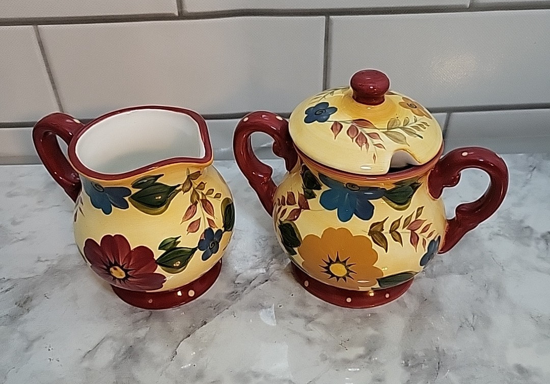 Oneida Kitchen Creamer and Sugar Set Sunset Bouquet Coffee Station Dining *READ