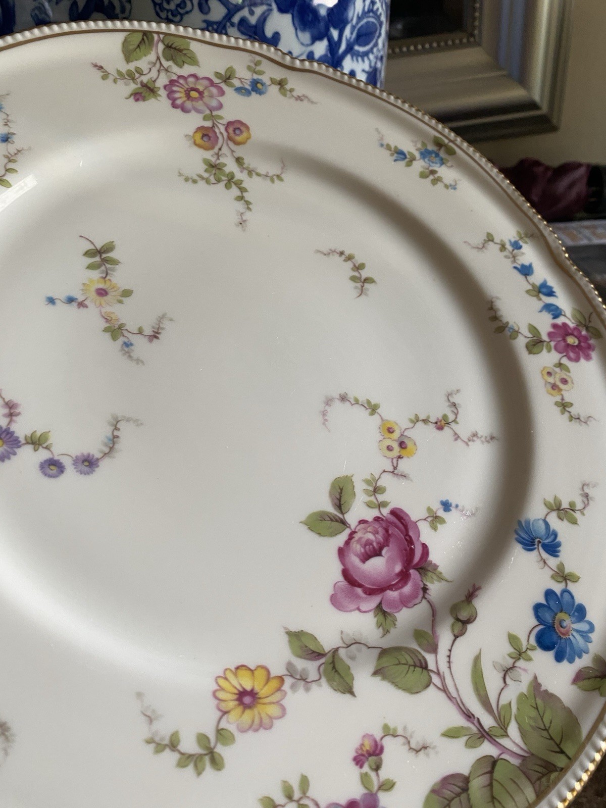 CASTLETON USA SUNNYVALE FIVE PIECE PLACE SETTING FOR TWELVE /60 PCS