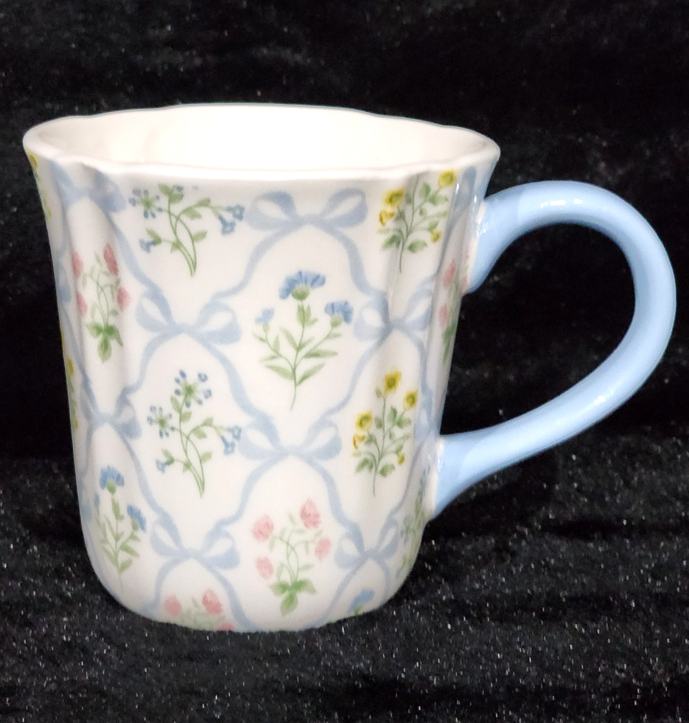 4 Blue Bows & Flowers Tidbit Plates 4.5″ Ceramic Easter Spring Hobby Lobby Viral