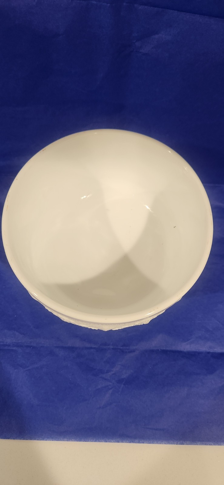 Vintage FTD 1975 Leaf Design Milk Glass Pedestal Bowl / Planter
