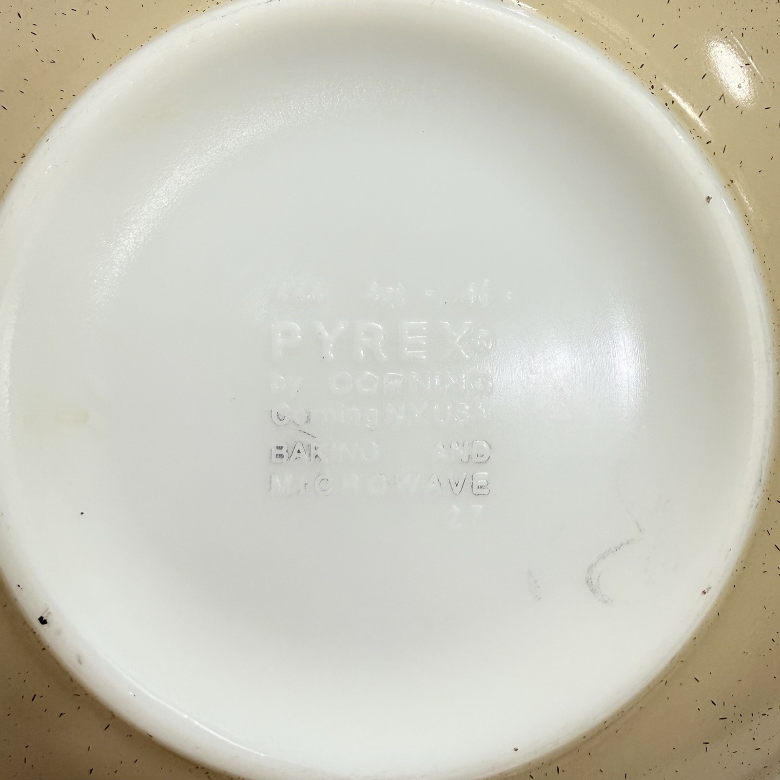Vtg PYREX Homestead Cinderella Nesting Mixing Bowls 2ct 443 – 2.5 Qt & 444 – 4Qt