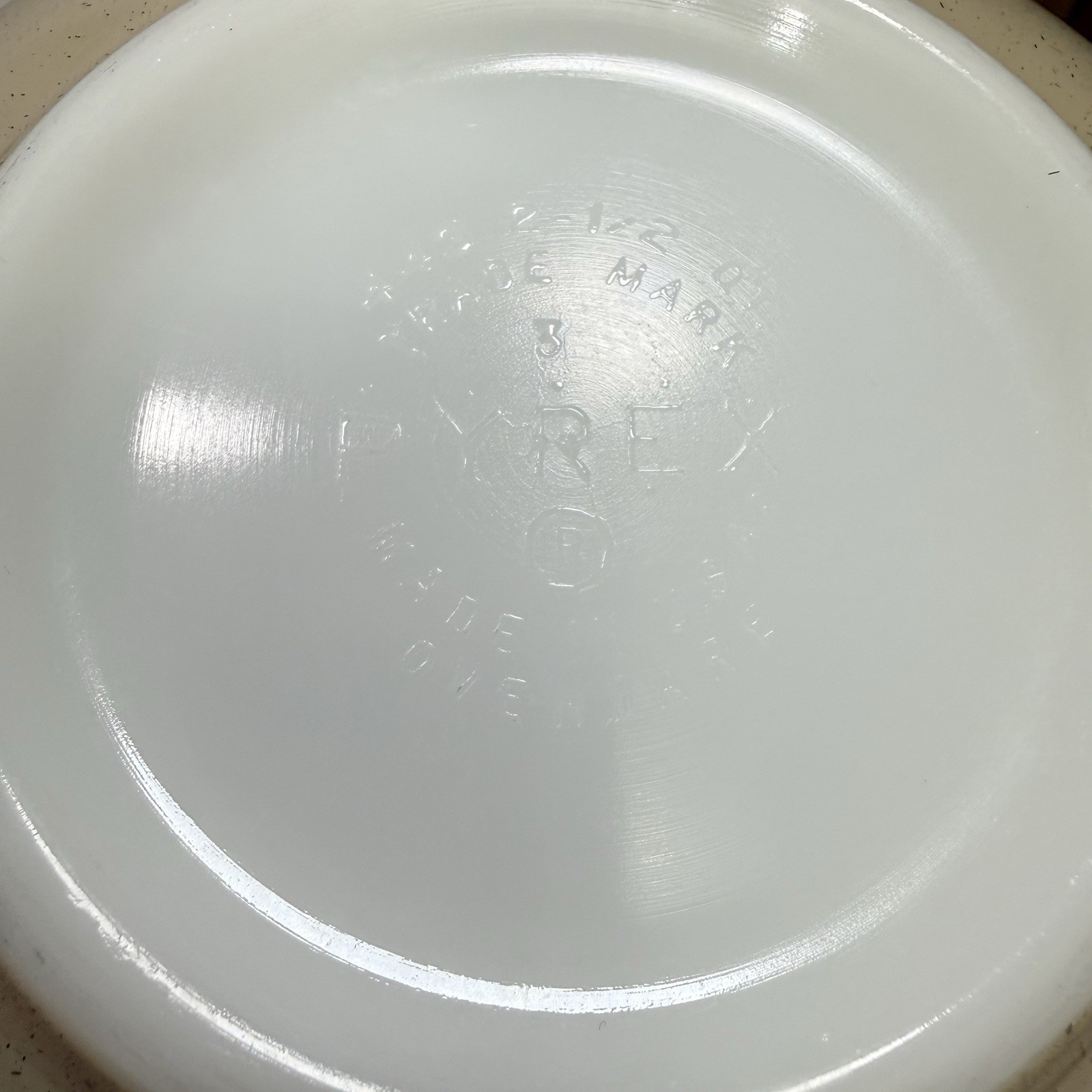 Vtg PYREX Homestead Cinderella Nesting Mixing Bowls 2ct 443 – 2.5 Qt & 444 – 4Qt