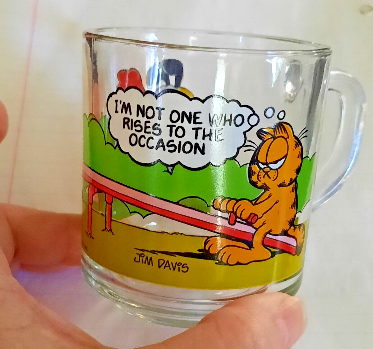 Vintage McDonalds Give Away GLASS COFFEE MUG 1980 GARFIELD Cat seesaw Odie