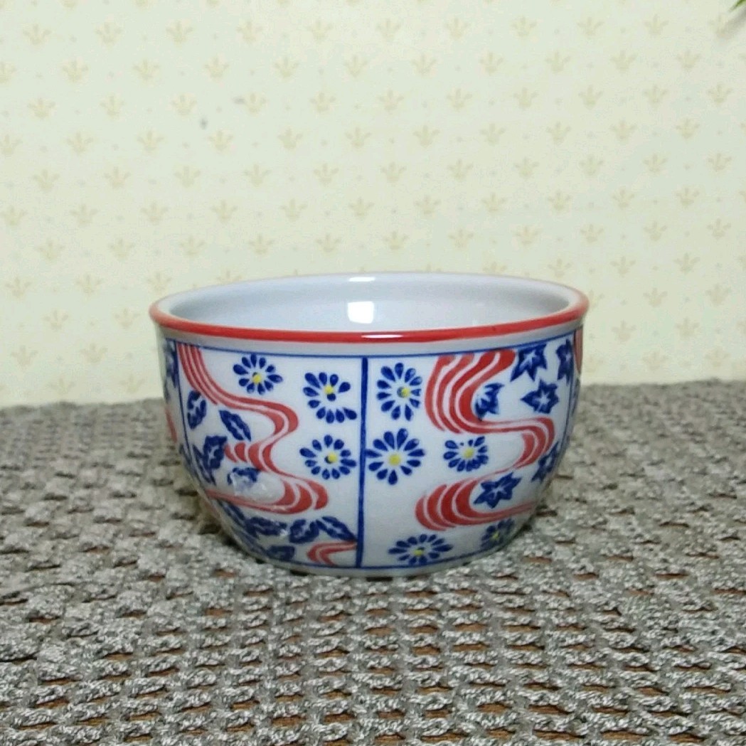 Yokohama Studio Miyabi Hand Painted Bowl 4″ Dish Red White Blue