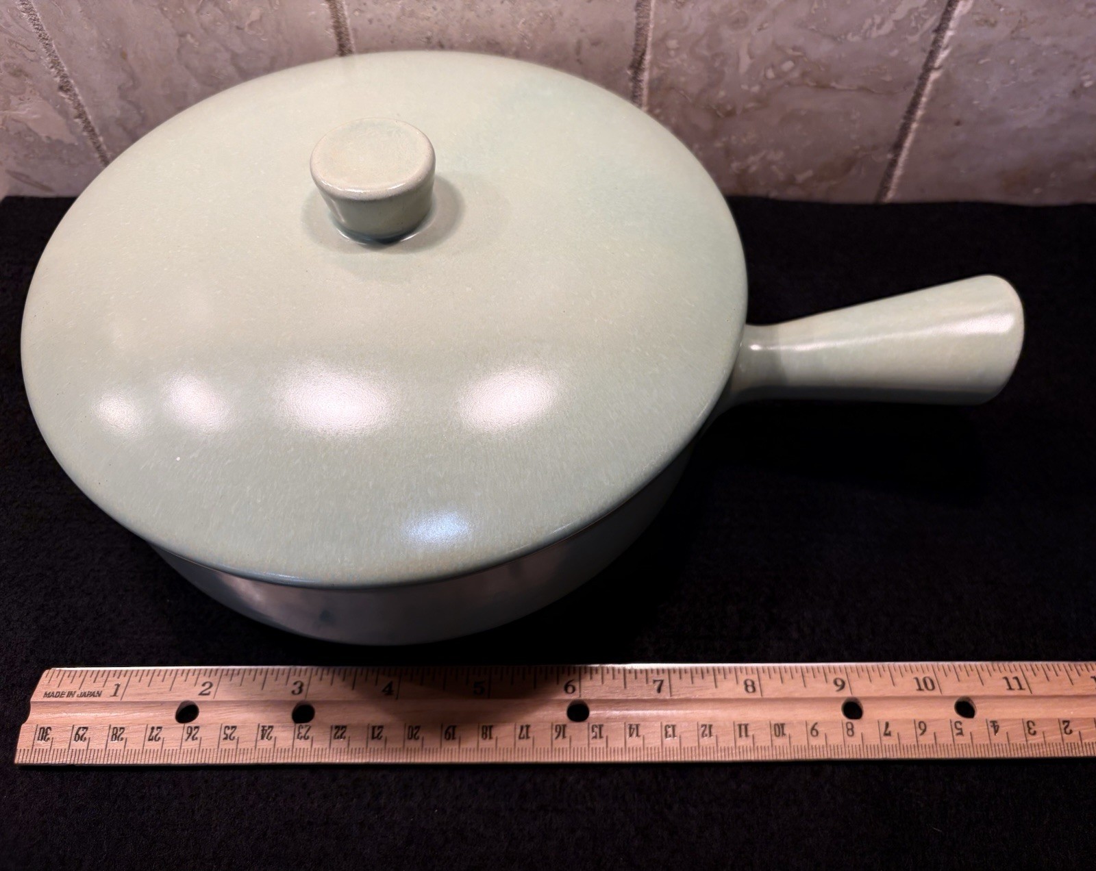 VTG La Solana Pottery Covered Casserole Dish Lid Sage Green 7” Solana Ware
