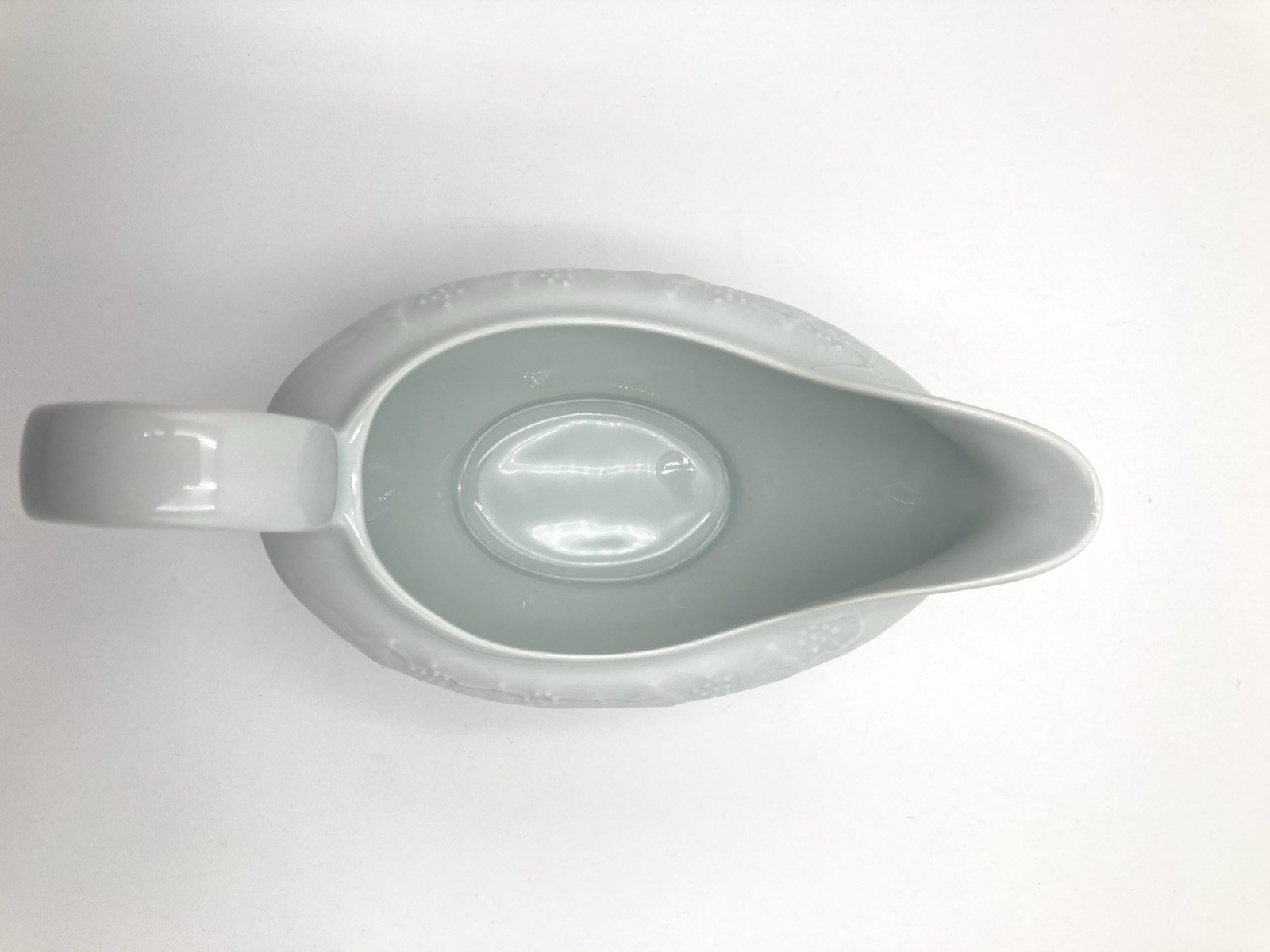 Dansk Gravy Boat & 10” Tray Ivy Embossed Fruit and Leaves White 2 Pc Vtg Set