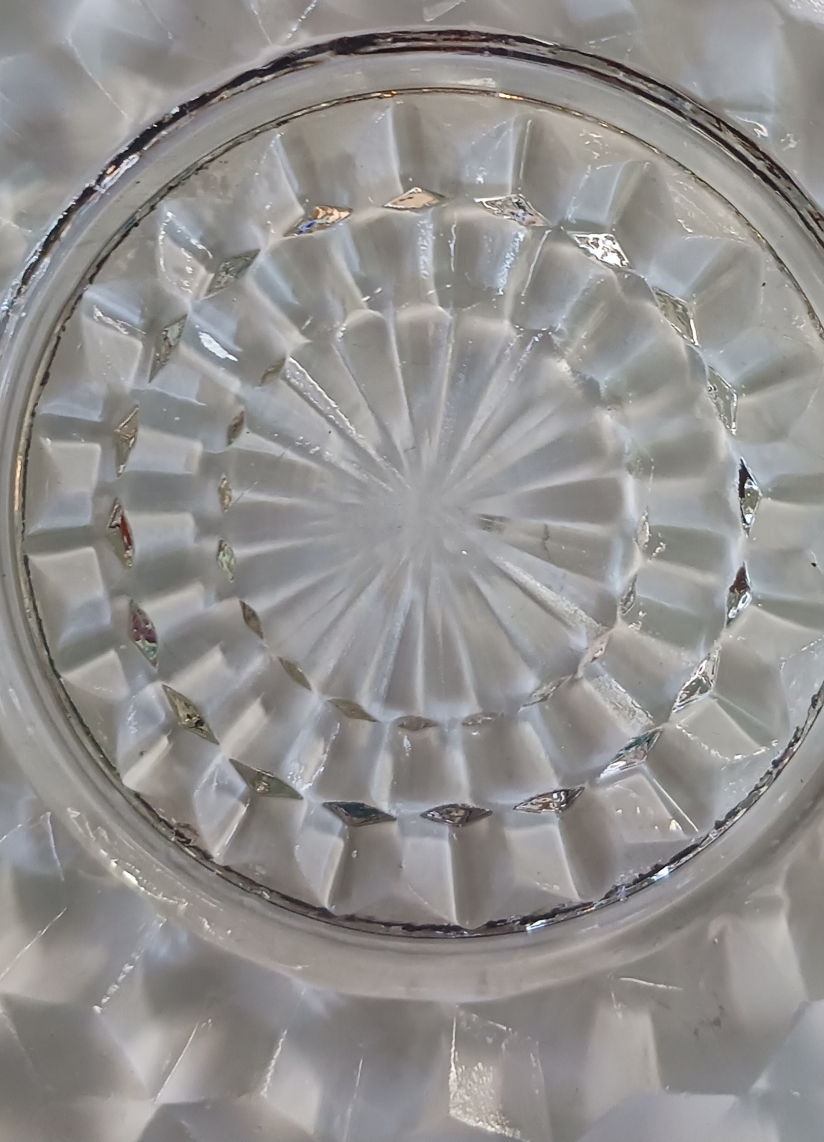 Cubist Diamond Pattern Vtg Jeannette Glass Co. Plate 6 7/8″