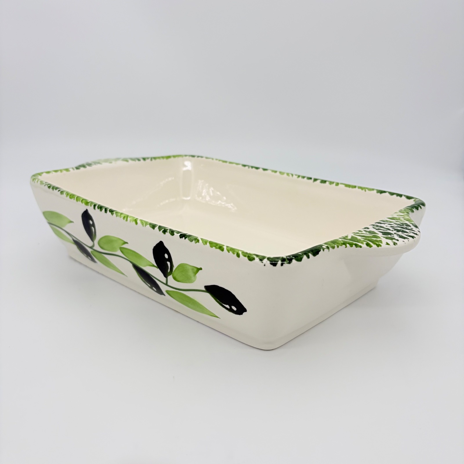 La Tavola Casserole Lasagna Baking Dish Olives and Leaves Hand Painted Italy