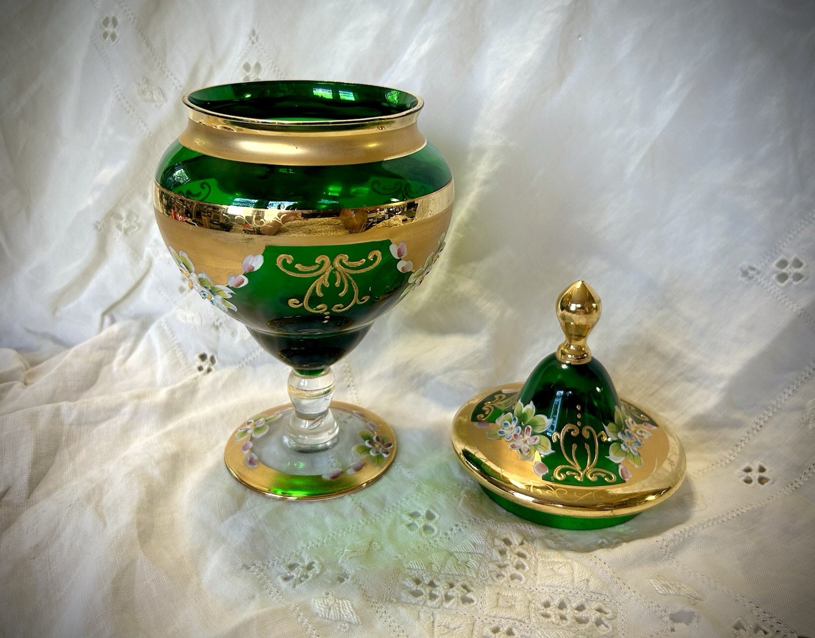Vintage Seyei Victorian Glass Gold Trim Pedestal Bowl with Lid Made In Japan