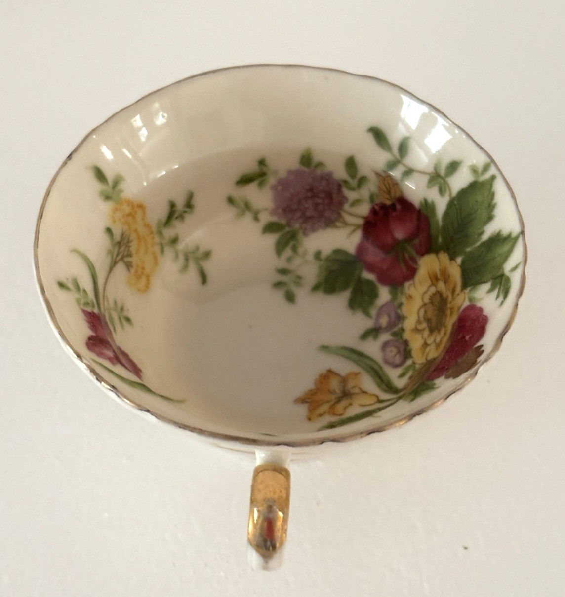 Vintage hand painted porcelain Made In Occupied Japan Tea Cup Floral Pattern