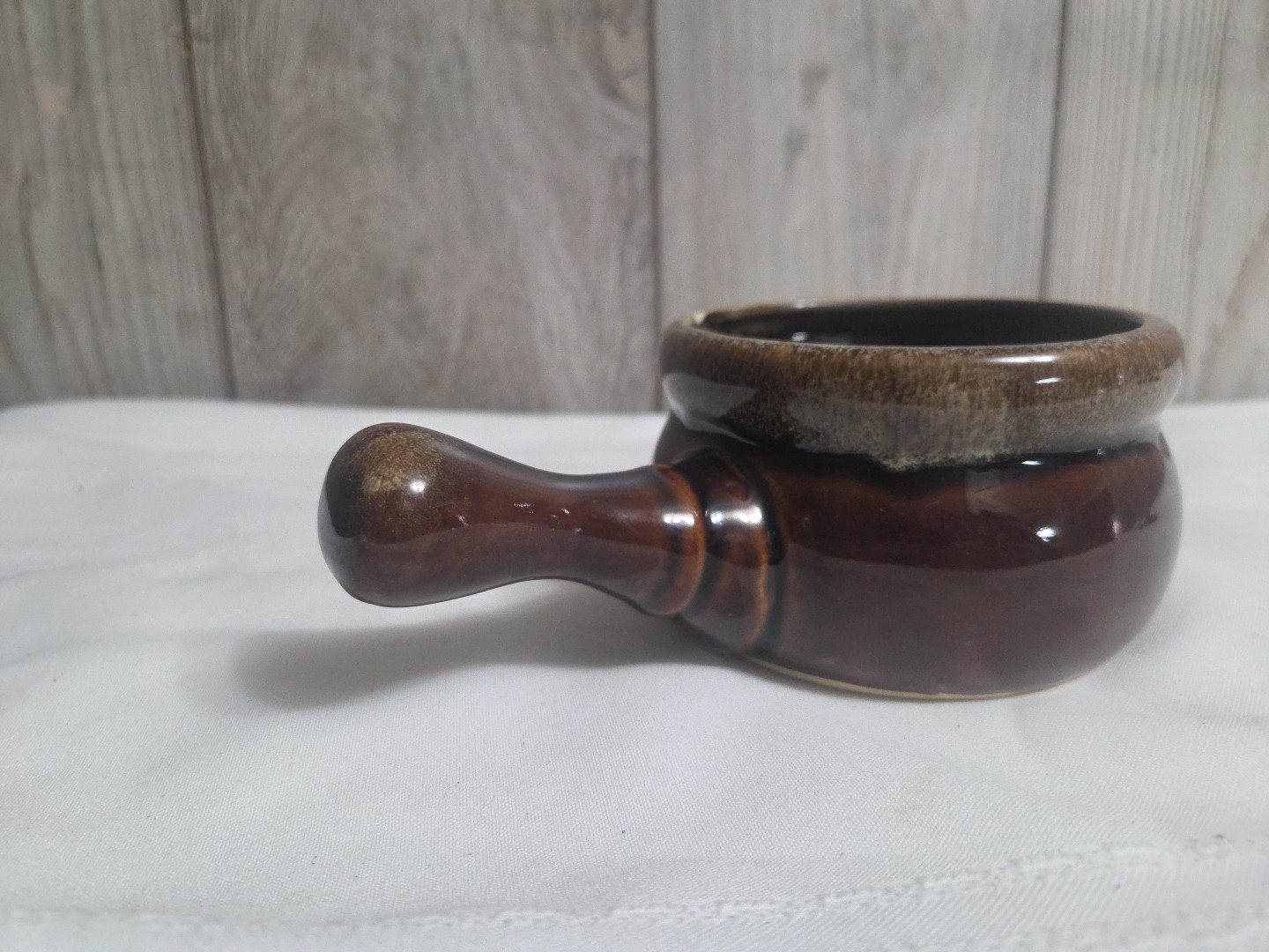 UNMARKED Pottery Brown Drip Glaze Handled SOUP / CHILI BOWL, no lid, just 1, VTG