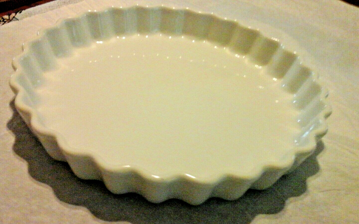 VINTAGE MIKASA FINE CHINA FLAN DISH, JAPAN, ACCENT WHITE,K-1000,SEE PICTURE’S