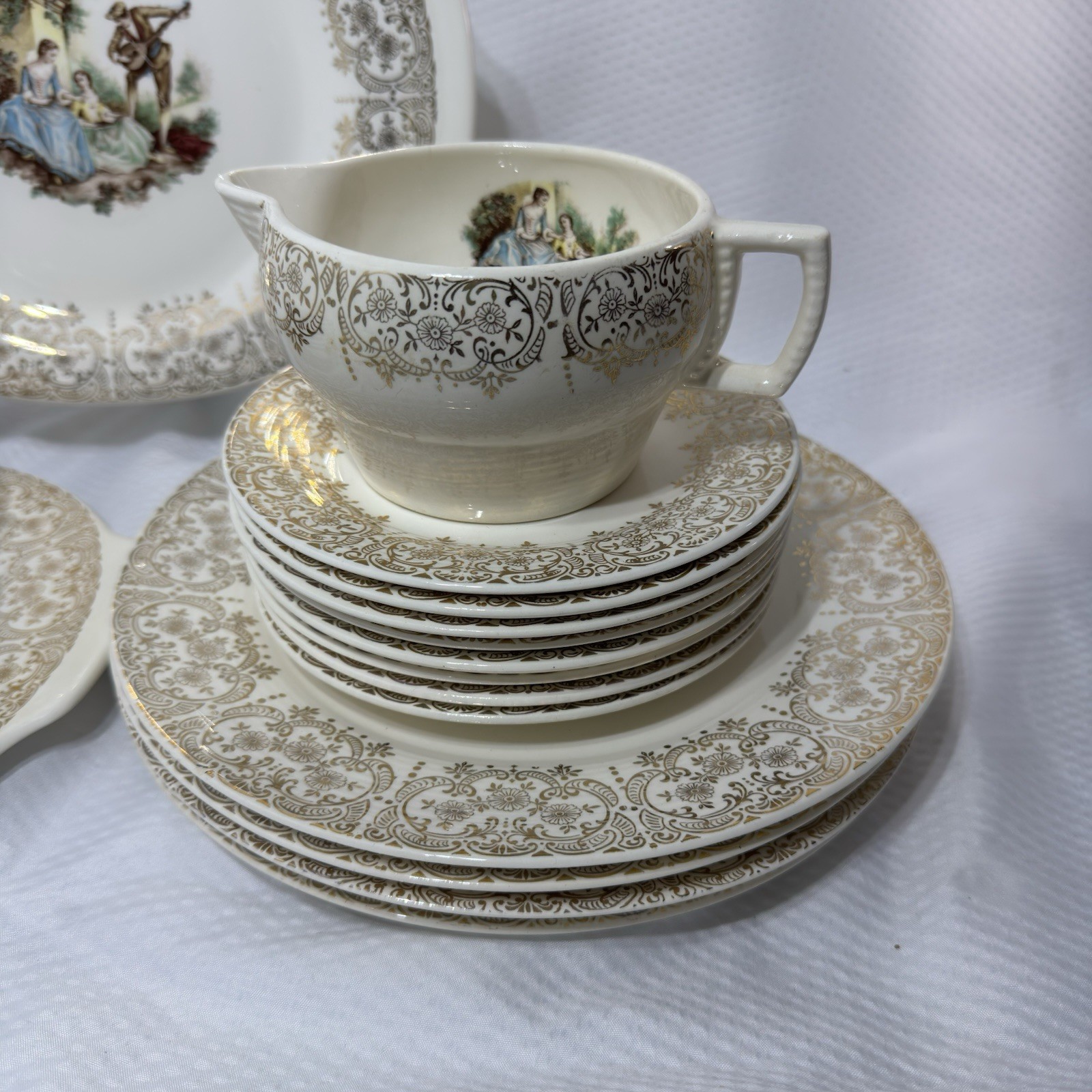 American Limoges Triumph D’Or China 22K Gold Vintage Discontinued 23 Pieces