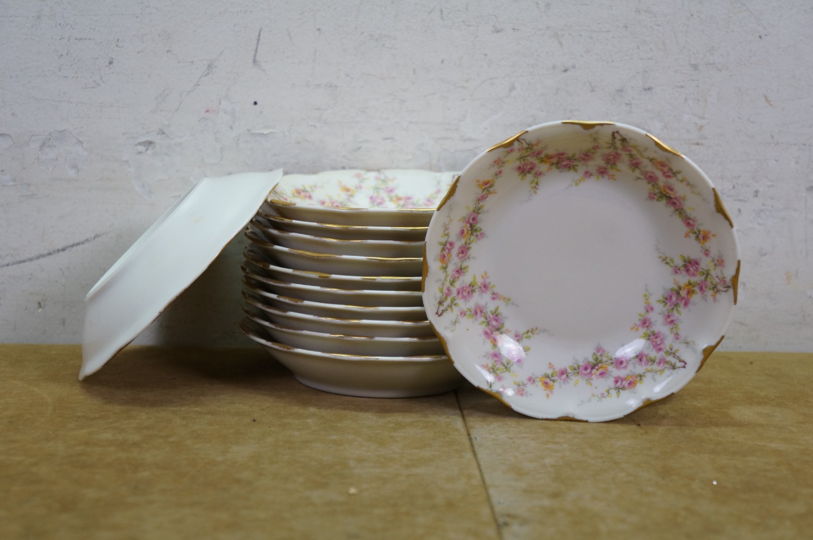 77 Pc Theodore Haviland American New York Vareene Rose China Dinnerware Set
