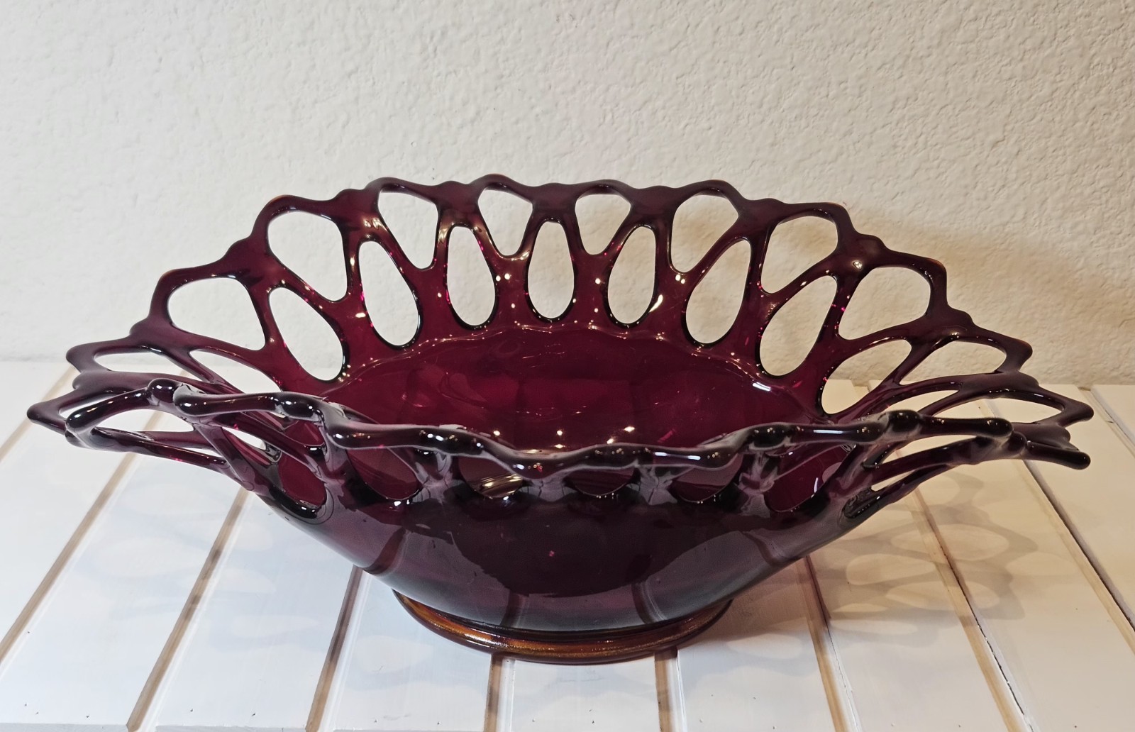 Vintage Westmoreland Doric Lace Cranberry Amethyst Open Lace Banana Bowl