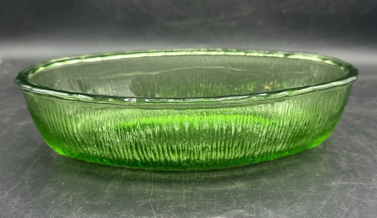 Vintage 9.25″ FTD 1975 Green Oval Glass Bowl