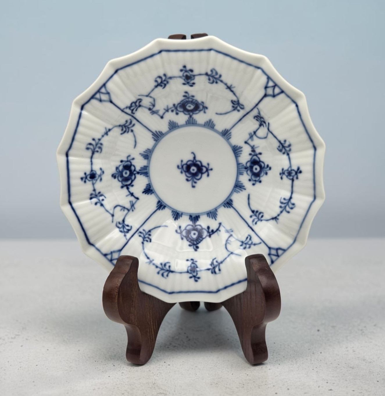 Vintage Royal Copenhagen Blue Fluted Plain 6″ Pickle Relish Dish / Bowl MINT!