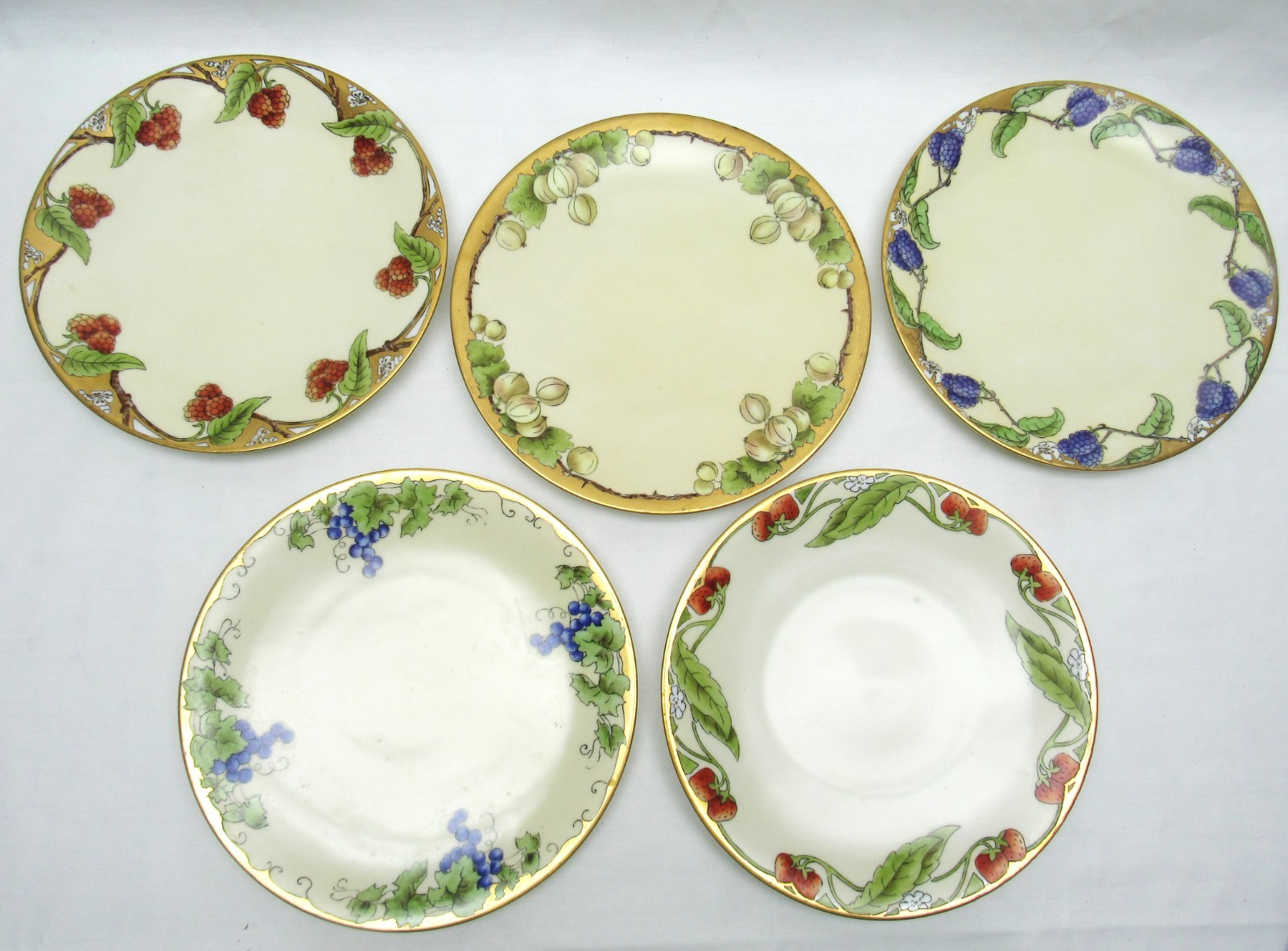 Vintage Favorite Bavaria Fruit Plates hand painted 5 pc collection excellent
