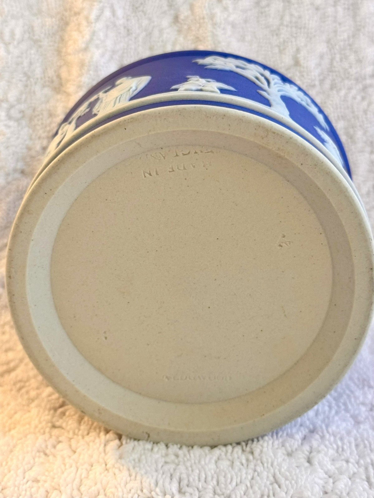 Vintage Wedgwood Blue Jasperware Jam Pot Jar with Lid and Spoon, circa 1925-1939