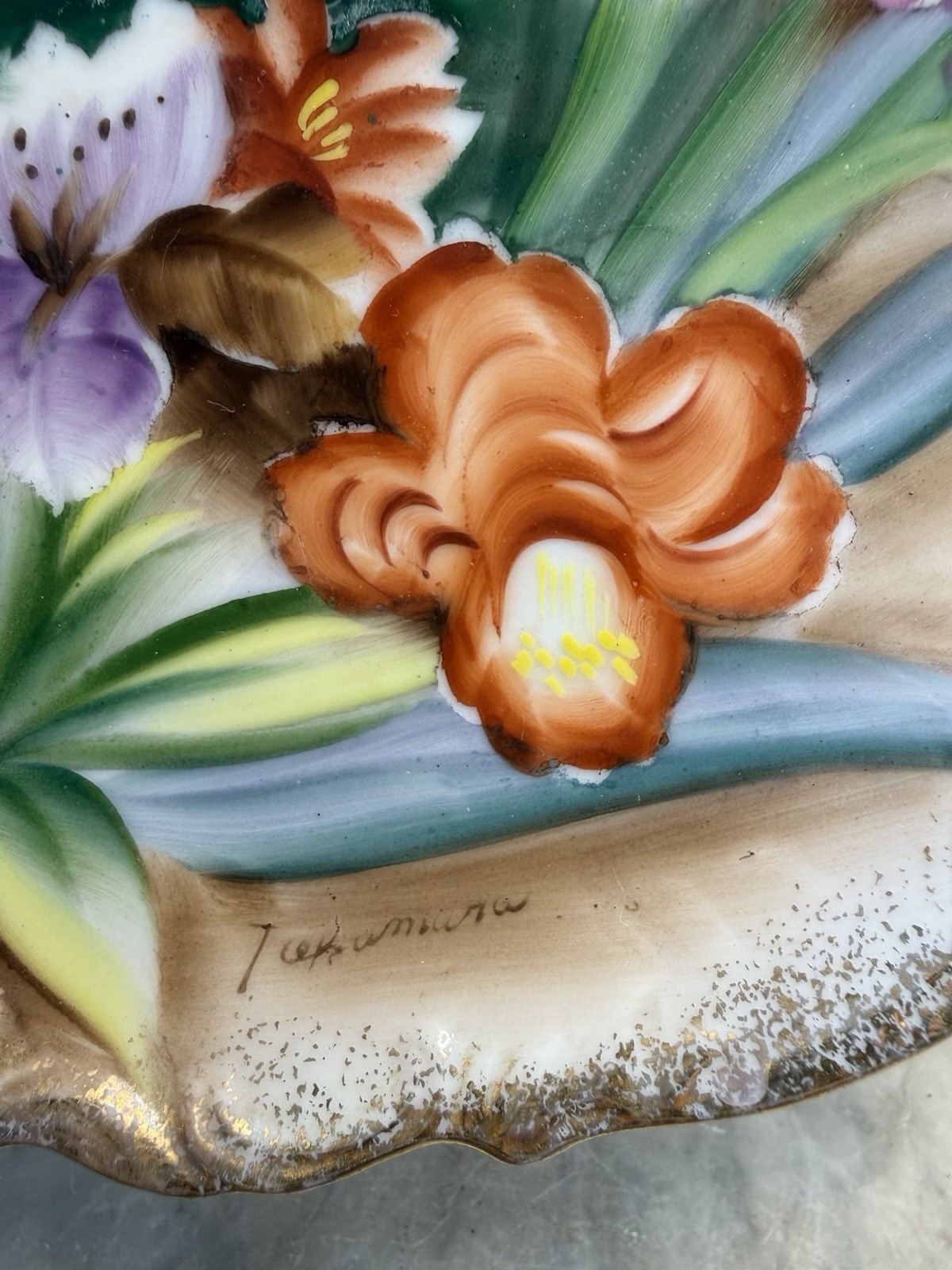 Vtg Set 3 Hand Painted Floral Wall Plates Signed UCAGCO Japan Gold
