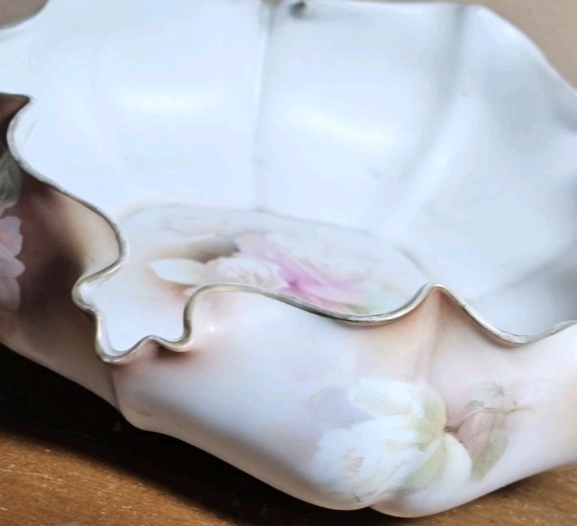 Antique RS Prussia Pink Rose 9″ Blown Out Bowl Exterior Painted Floral Gold