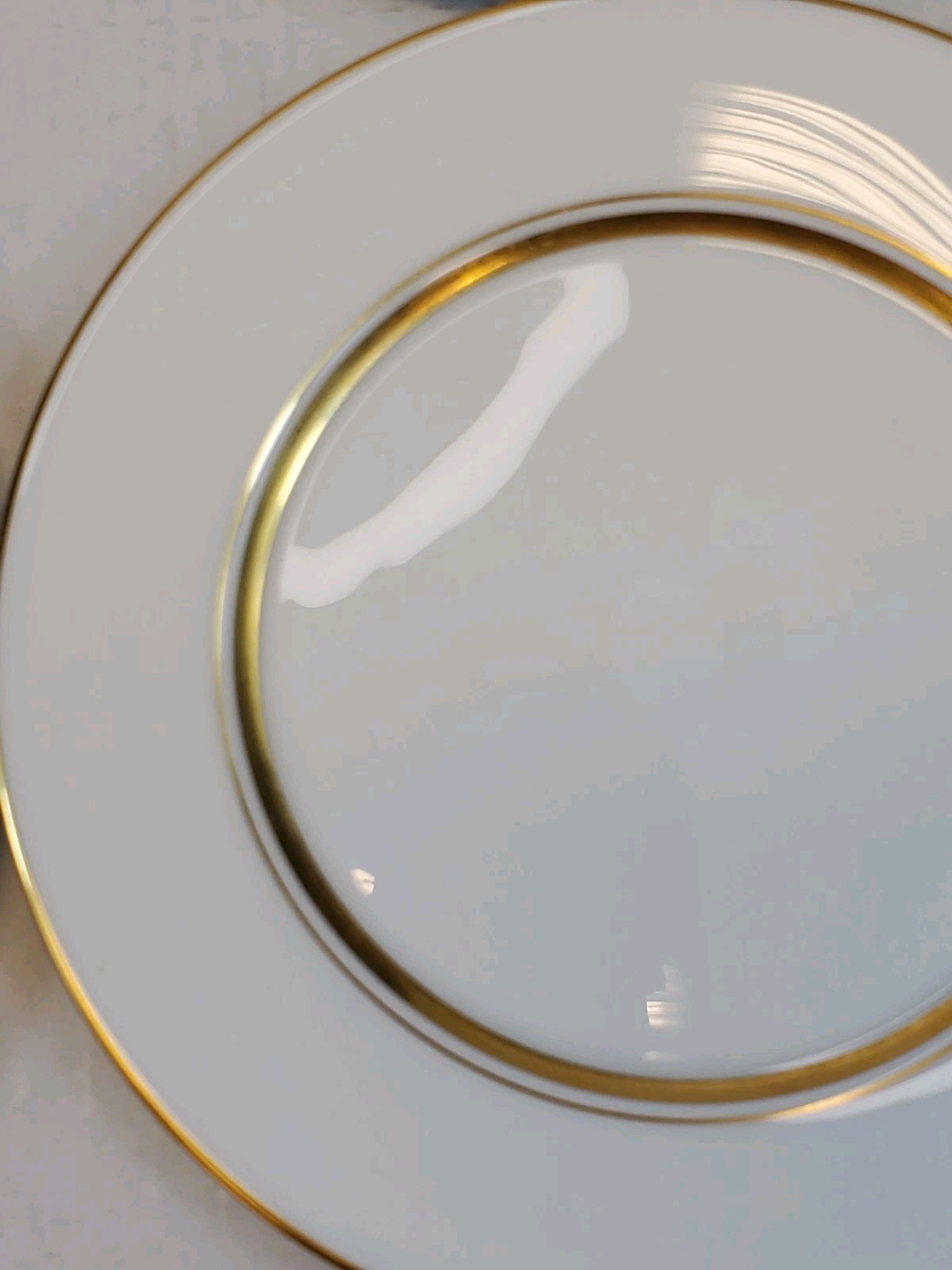 Oxford Lenox Bone China Andover Set Of 4 Salad Plates 6″ White With Gold Trim