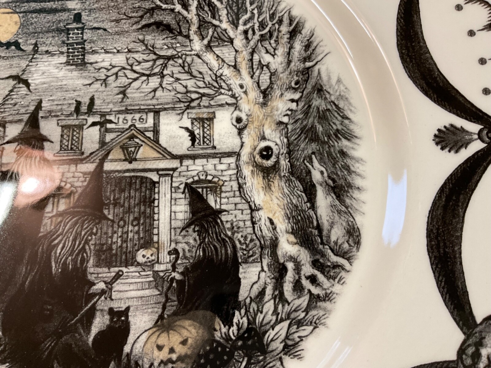 The Witches Coven Dinner Plates By Royal Stafford Halloween 11 Inch Set Of 4 New