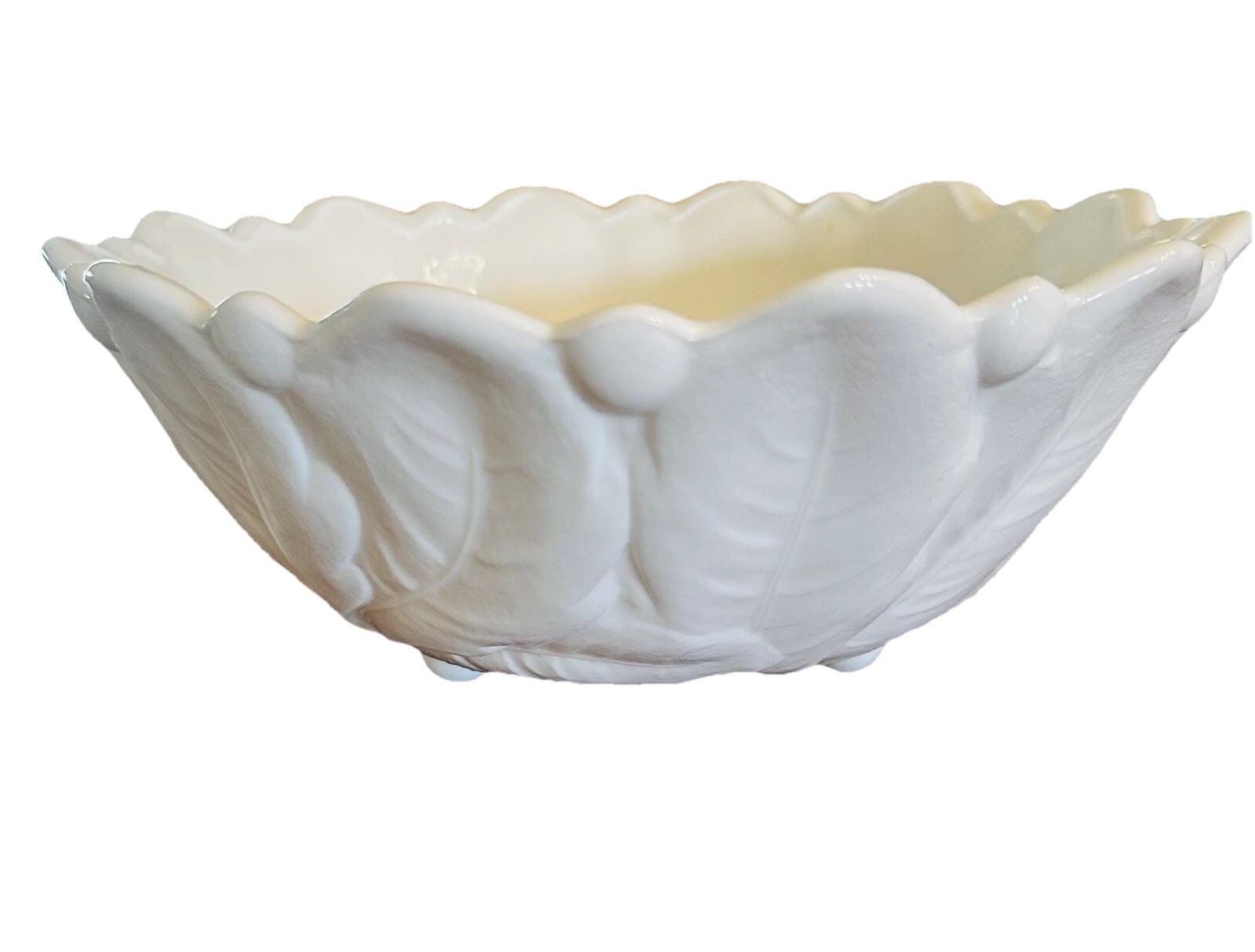 VTG Indiana Glass “Wild Rose” Milk Glass Serving/Fruit Bowl