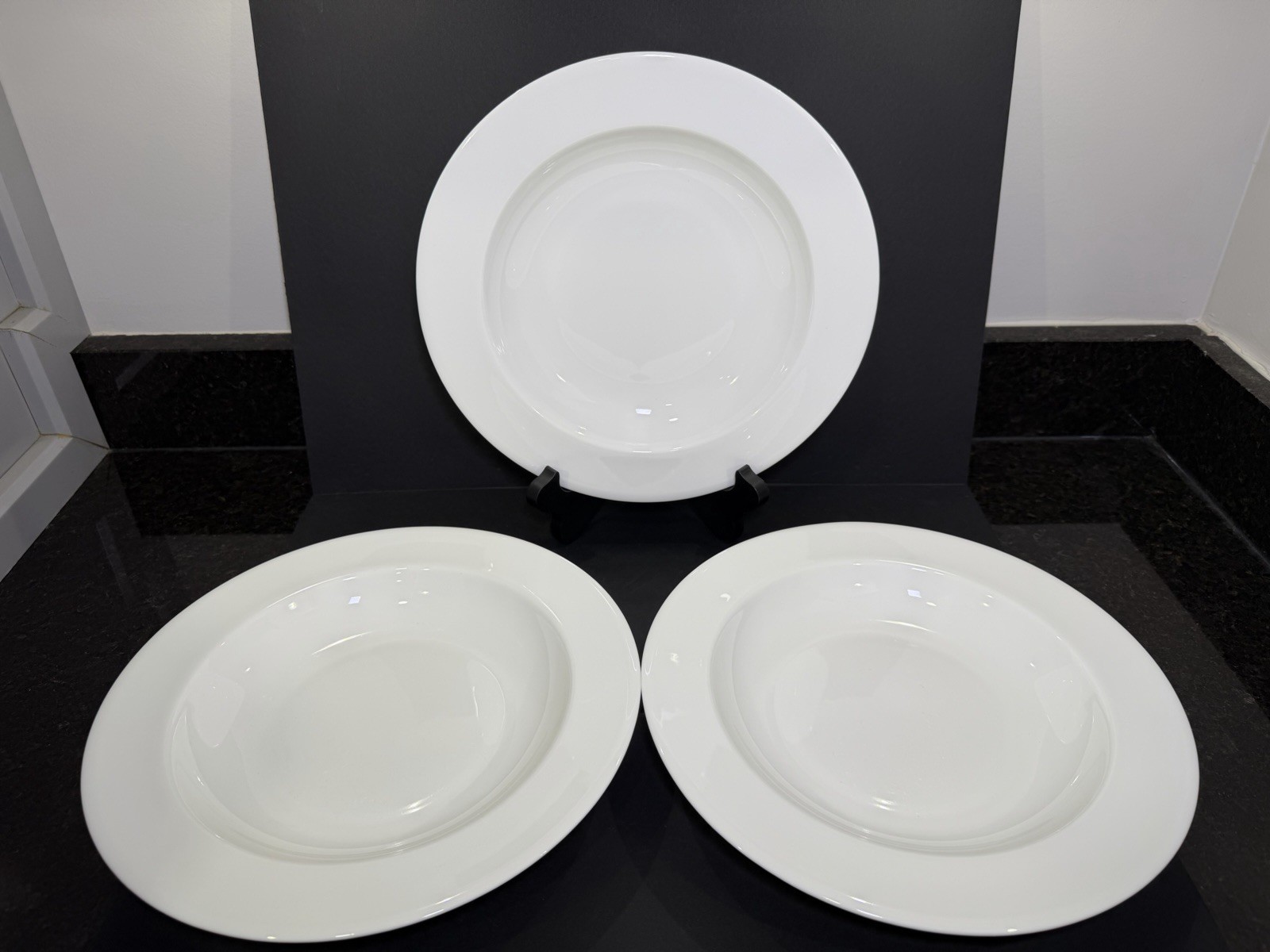 Set of 3 White SOUP PASTA BOWLS Wedgwood Bone China GRAND GOURMET 11″ READ 🦋