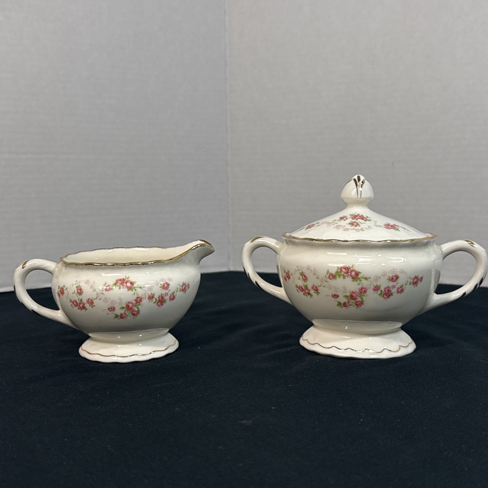 Pope Gosser FLORENCE Creamer & Sugar Pink Rose Garland Scalloped Gold Edge 1944
