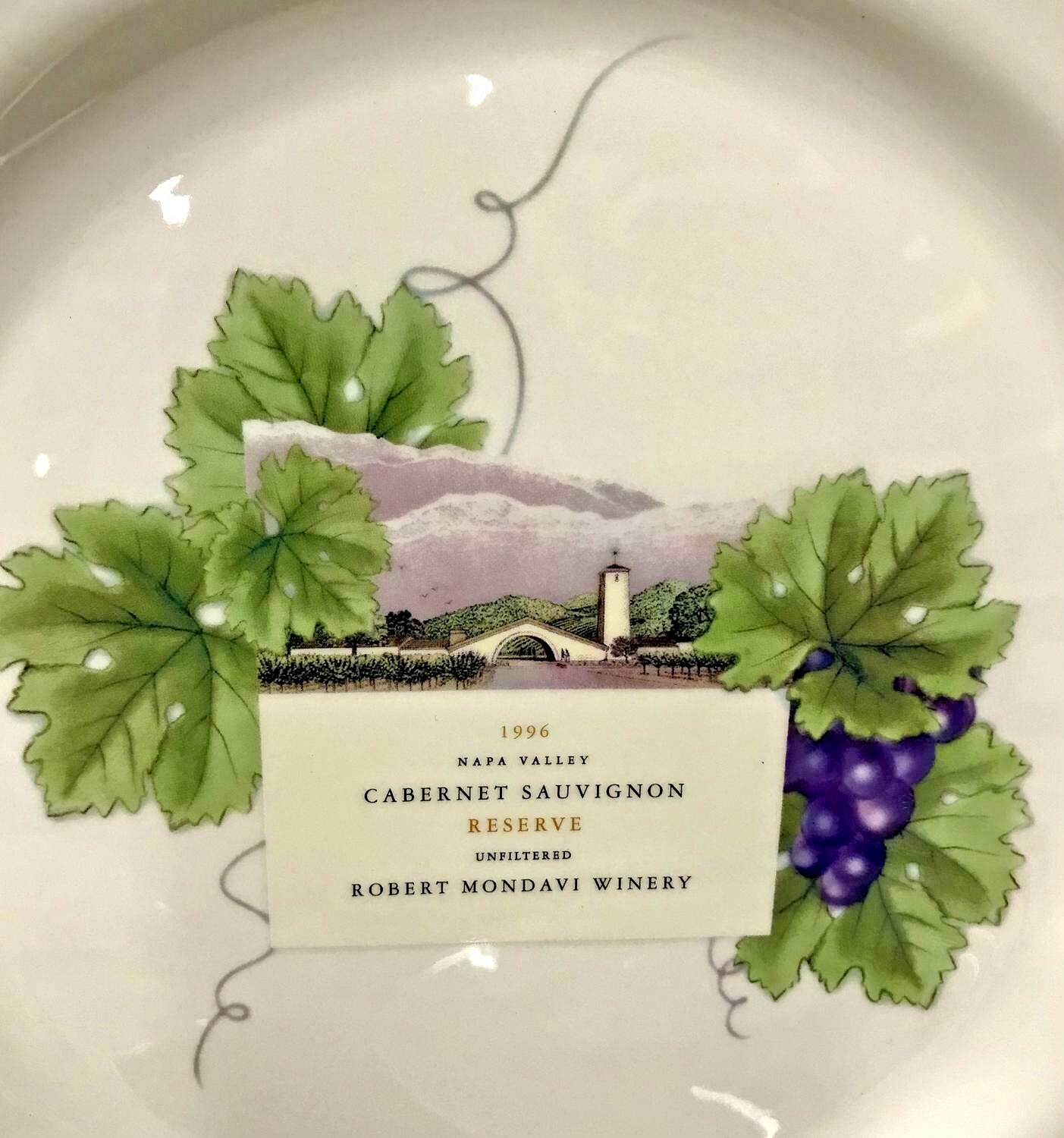 Wedgwood Grand Gourmet Mondavi Cabernet Reserve Accent Plate New – Rare