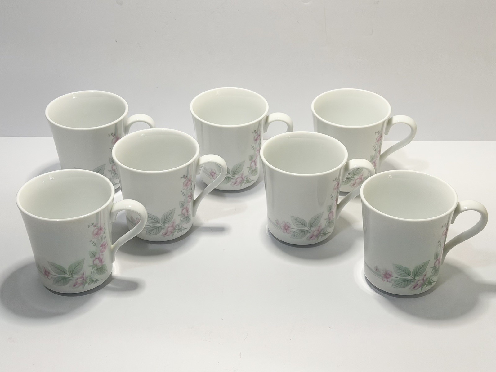 Vintage CORNING Coffee Cup Mugs VERANDA Set of 7 Mugs Corelle
