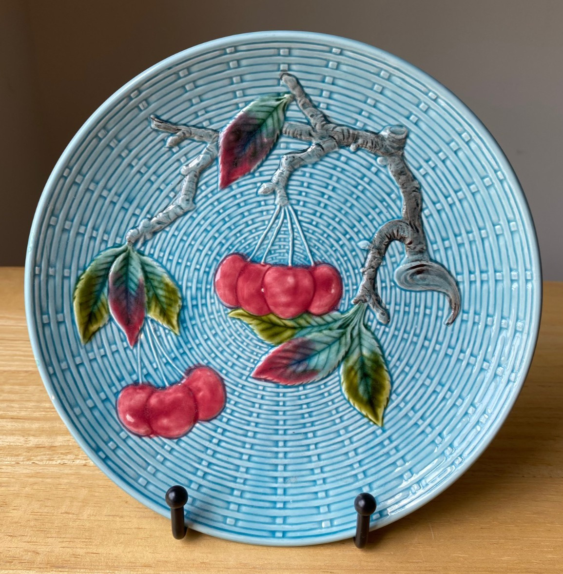 ZELL MAJOLICA 7.75″ Cherry Basketweave Plate #2230 – Germany – 4 Available