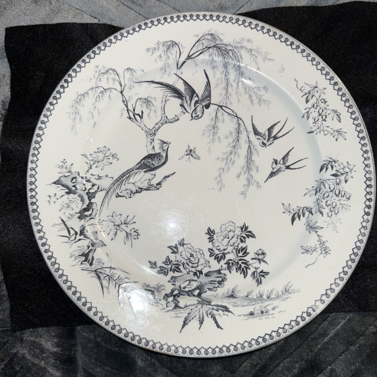 THOMAS ELSMORE & SON England Parisian Granite Aesthetic Blue 14” plate