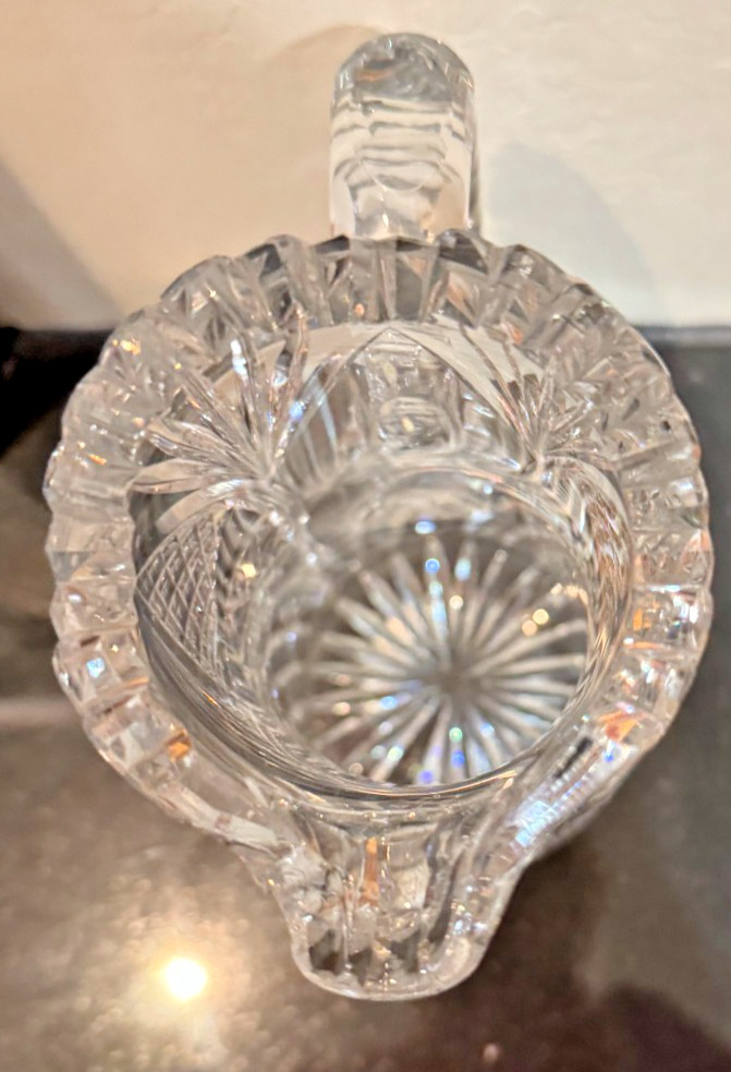 1880 – 1912 AMERICAN BRILLIANT PERIOD LEADED CRYSTAL PITCHER 11″ TALL – DS31